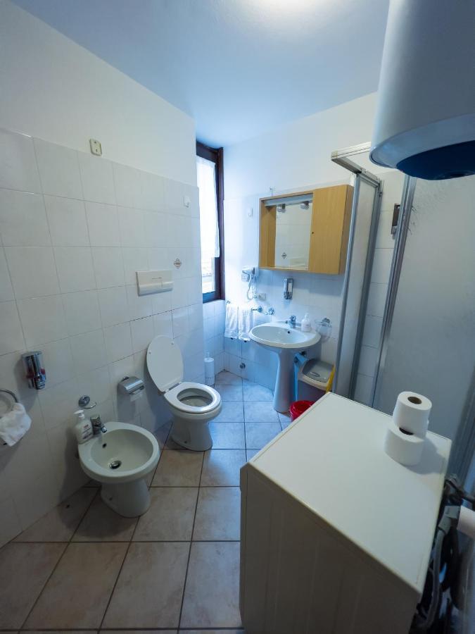 Aparthotel El Rocol Vezza dʼOglio Exterior foto